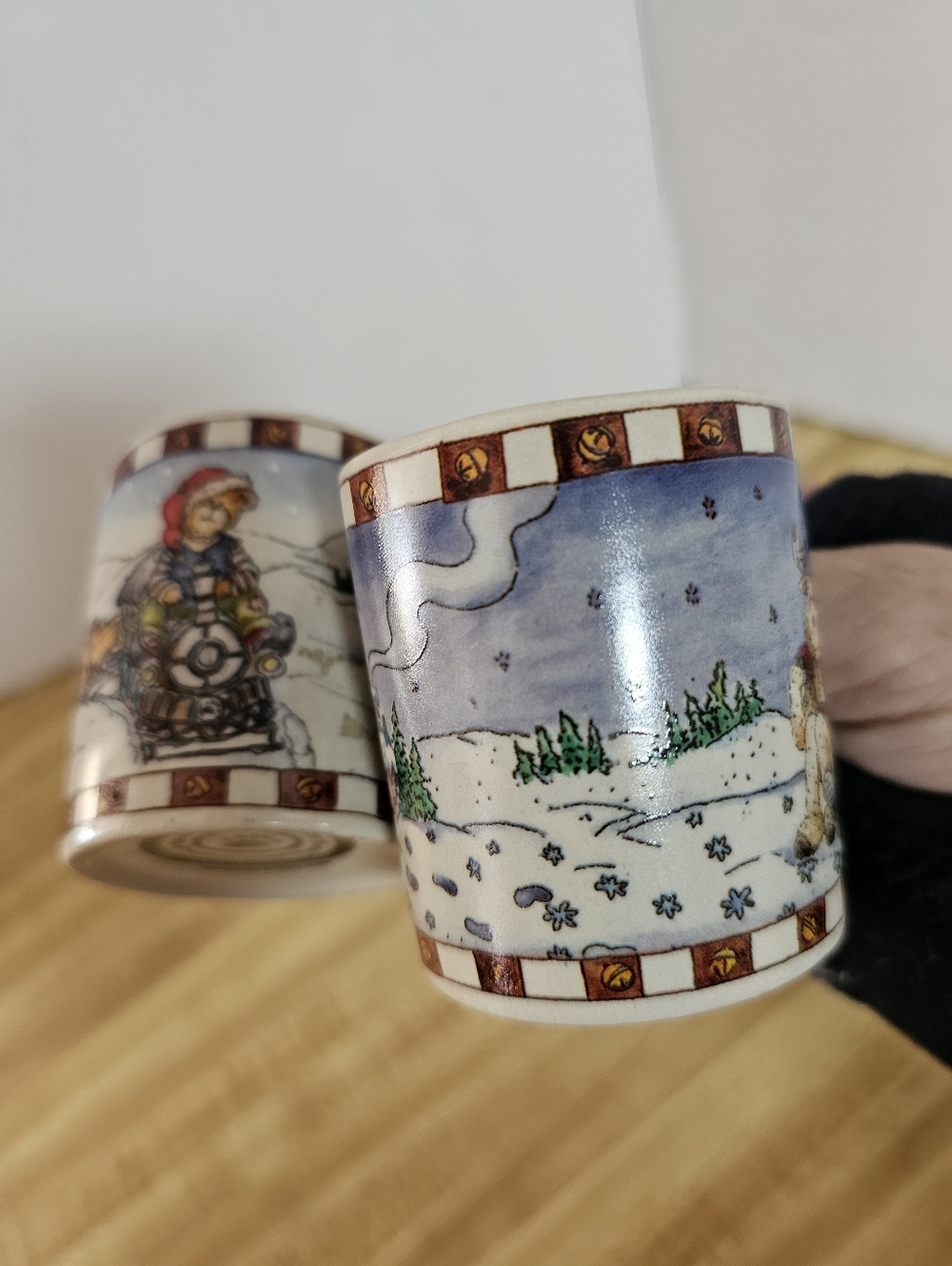 Vintage Boyds Bears Collection Mini Mug Christmas Ornament Set of 2Condition EUC